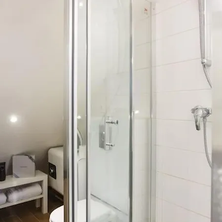 شقة Studio Haut De Gamme Proche Des Champs-elysees *