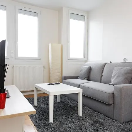 Studio Haut De Gamme Proche Des Champs-elysees نويي سور سين