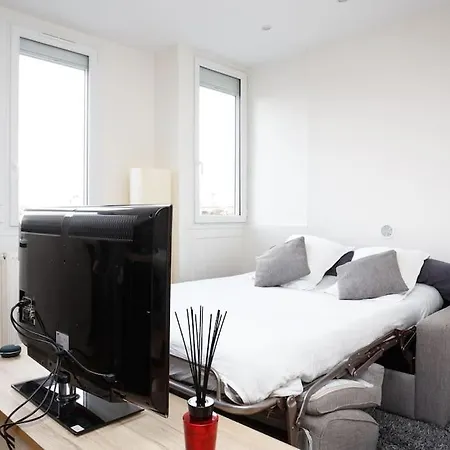 Studio Haut De Gamme Proche Des Champs-elysees نويي سور سين