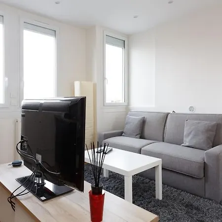 Studio Haut De Gamme Proche Des Champs-elysees